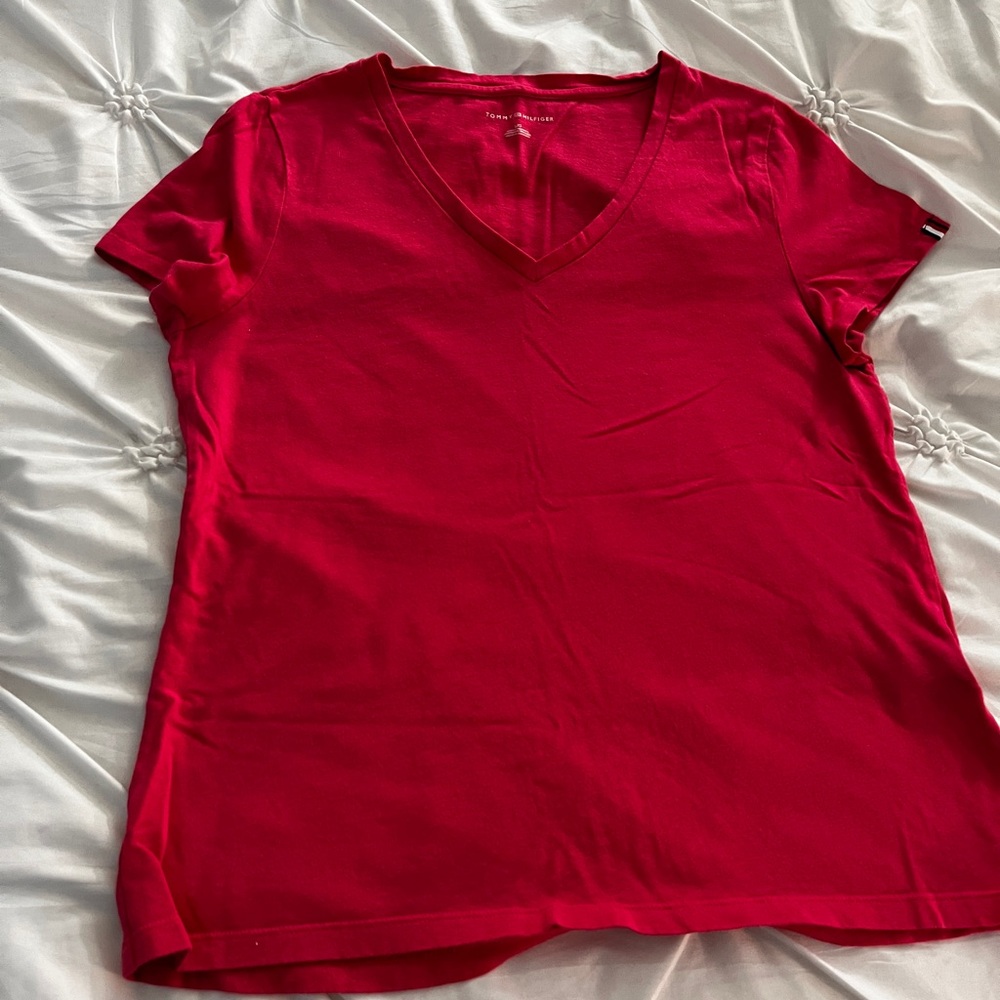 Tommy Hilfiger V-Neck Red Short Sleeve Tee